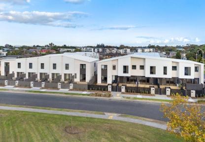 8-16 Molesworth Place