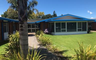 Tui Lounge now open 